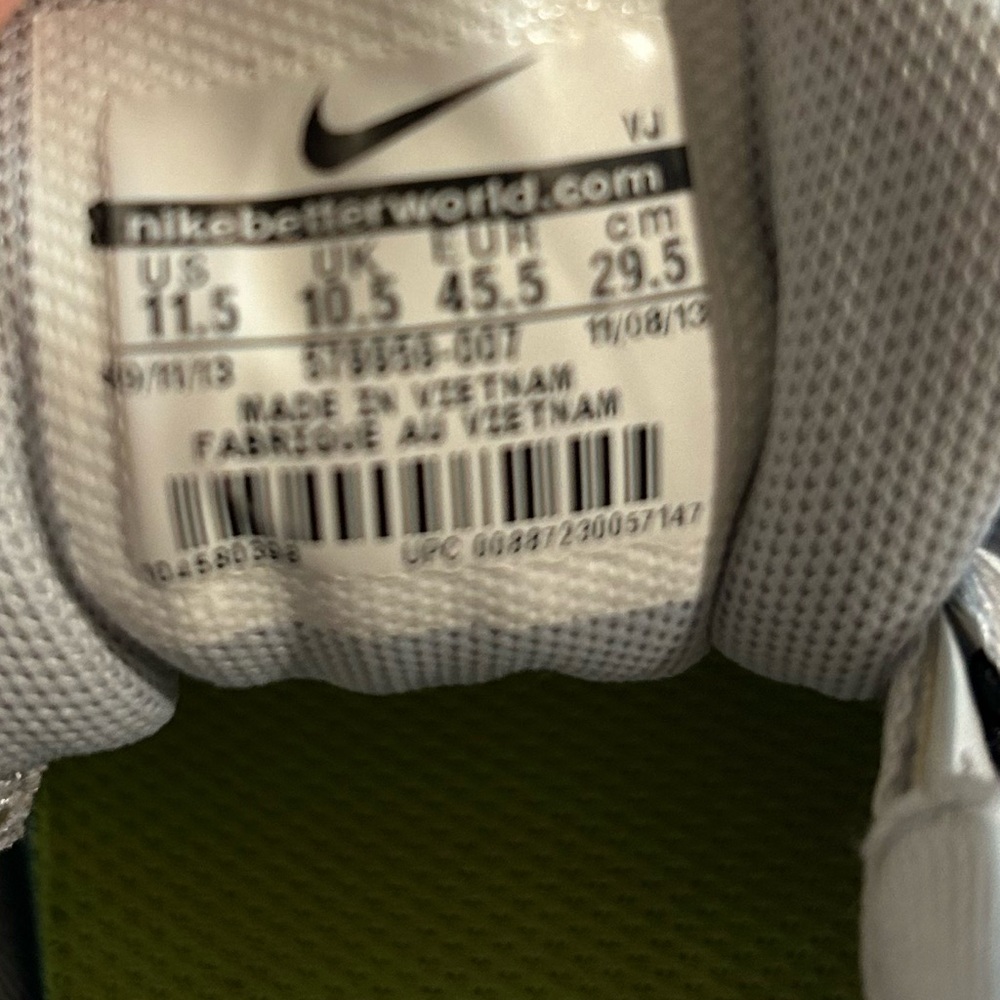 Nike Free 5.0 mens size 11.5 white and black shoes. - Picture 9 of 9